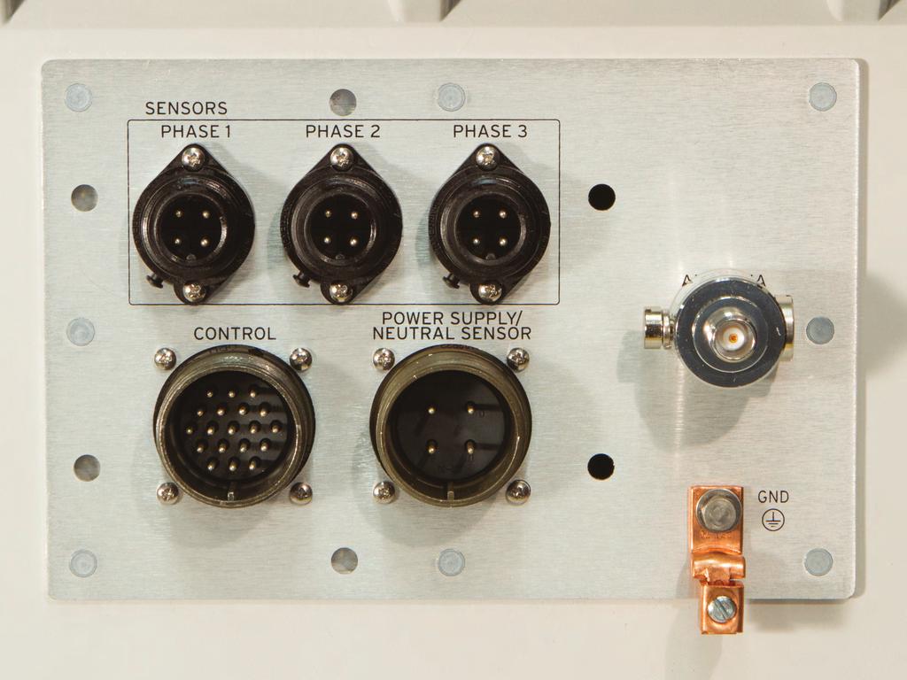 Satellite-Synchronized Clock, an SEL-3031 Serial Radio Transceiver, or other accessories.