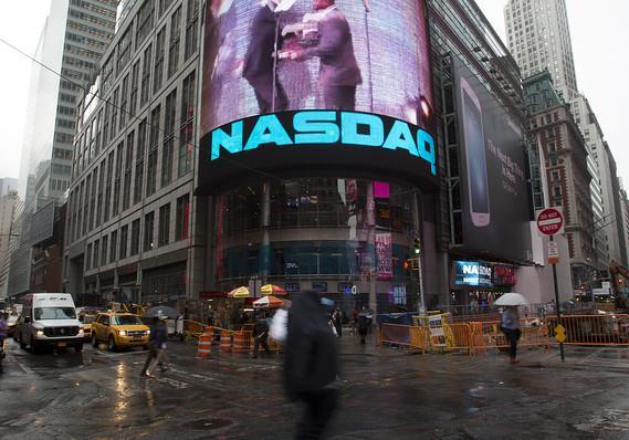 Enterprises Legacy Architectures are Failing at an Alarming Rate July 2015 Nasdaq blames