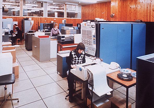 Recall the Evolution of Computing* IBM 360 circa, 1972 *After Tim Finin: An Overview and