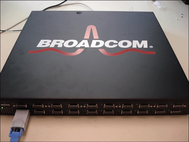 Broadcom BCM56800 Overview BCM56800 Features The BCM56800 network switch is a high-density, 10-Gigabit Ethernet switching chip solution with 20 ports.