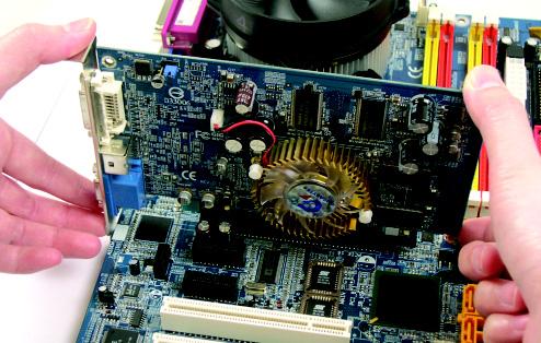 English 1-5 Installing an Expansion Card Read the following guidelines before you begin to install an expansion card: Make sure the motherboard supports the expansion card.