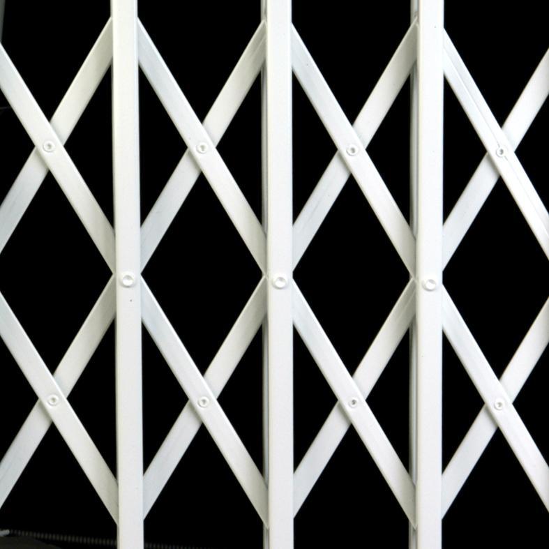 GRILLE DESIGN SECURITY LEVELS All grilles have a steel and aluminium construction. They are custom built to fit any opening and have a fully retractable designs.