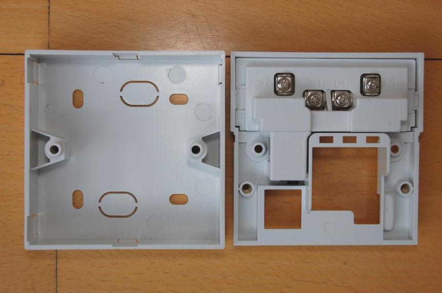 phone socket on the splitter facing plate Alarm can