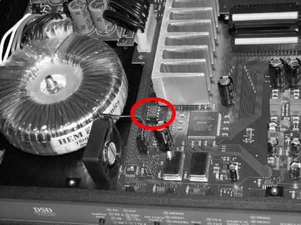 To avoid damaging memory pins, remove the chip