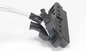 LMD Assembly Instructions MODULE INSERTION/REMOVAL & USE OF STRAIN RELIEF Amphenol Pin or socket modules, wired or unwired, can be inserted or intermixed in plug or receptacle housings.