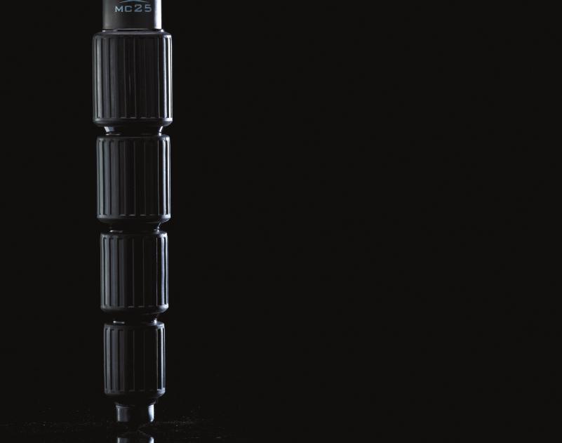 12 MONOPODS CARBON 8X MC-Series monopods INDURO CARBON 8X MC-Series carbon fiber monopods offer the ultimate in strength, light weight, fast action and reliable performance.