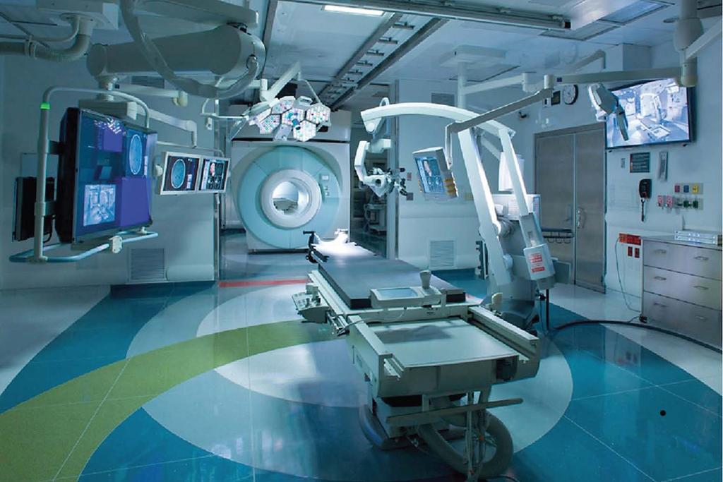 Figure 1. AMIGO Surgical suite (Advanced Modality Image Guided Operating suite). (Courtesy of: http://www.ncigt.