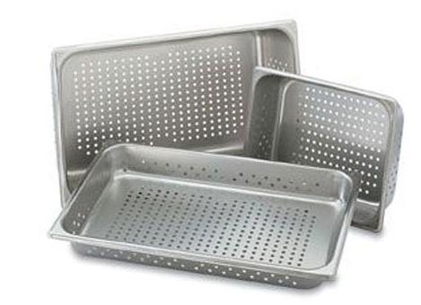 Steam Pans www.crh.com.au 12 Full Size Steam Pan Perforated Steam Pan SSP-1/1 150 Full size pan - 150mm deep Size: 530mm x 325mm x 150mm.