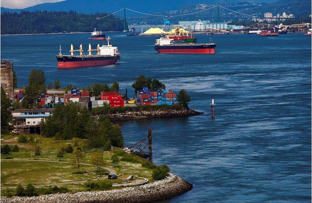 Our mandate Facilitate Canada s trade Balance efficient port operations with community concerns and environmental