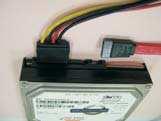process the Hot Plug, improper procedure will cause the SATA / SATAII
