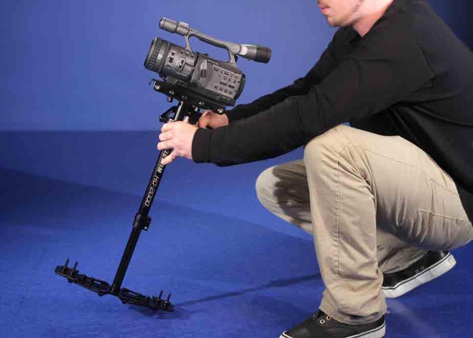 ***NOTE: Figures 51 through 53 show the Glidecam HD-2000 being used in different ways. Operating your Glidecam HD-2000 for extended periods of time can easily tire your HOLDING HAND.