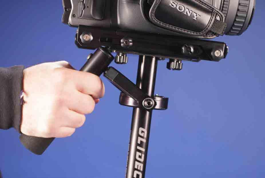 (See Figures 46 and 48) Figure 54 Do not allow the Handle of the Glidecam HD-2000 to come in contact with the CAMERA MOUNTING PLATFORM.