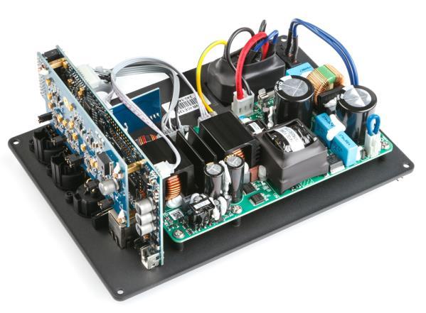 1 PRODUCT OVERVIEW Thank you for choosing a minidsp PWR-ICE DSP-controlled plate amplifier.