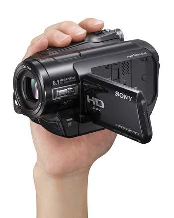 DVD Camcorders Offer Simplicity and Convenience DVDs are everywhere these days, making them an excellent choice for camcorders.