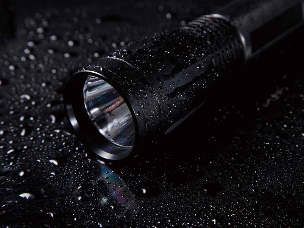 SFL-BKX5 A6063 IPX-7 Waterproof Flashlight > Professional Flashlight 1 x CREE LED XML2-U2 100% 20% FLASH OFF 9 x 1.