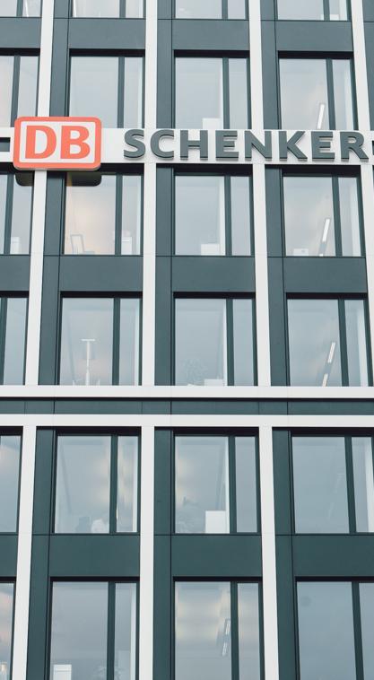 DB Schenker Head Office, Essen»The Premium Office in action«desigo CC building management platform: including 1,500 fire alarms, 40 Siport readers, video surveillance systems, Dali lighting control