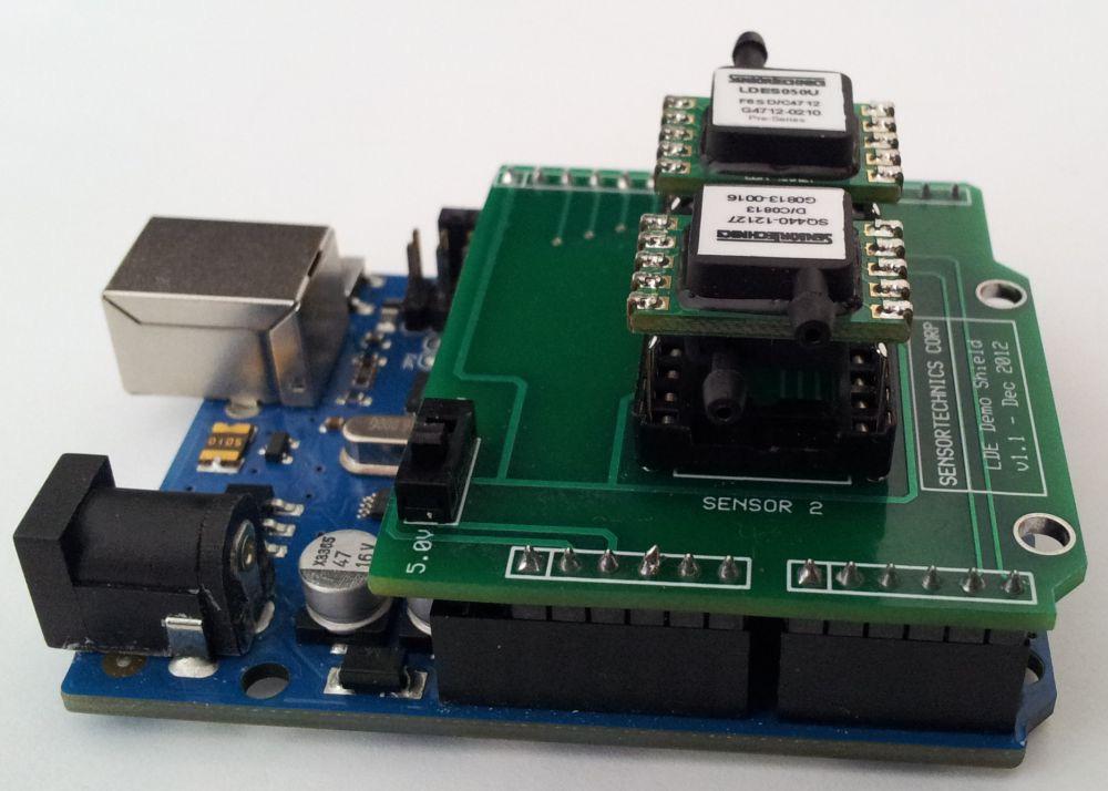 Figure 2: The assembled evaluation kit. Ensure that the switch on the LDE demo shield is in the 5.0V position; the 3.3V position is reserved for 3-volt sensors.