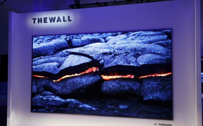 49 Samsung 146 Micro LED Display the Wall