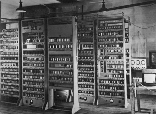 EDSAC (Cambridge, 1949) First General Stored-Program Computer