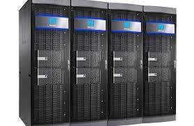 CURRENT ENVIRONMENT BACKGROUND CUSTOMER X Assumptions: Cost of 3 Tier IT incl. 5 years maintenance Average Storage Controller NetApp FAS 8020 & FAS 3020 incl.
