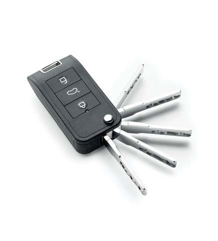 Remote Car Key Smart Remote Programmer The complete solution for duplicating car remotes The Silca Remote Car Key is a unique quality-styled, compact remote that, once programmed, duplicates the