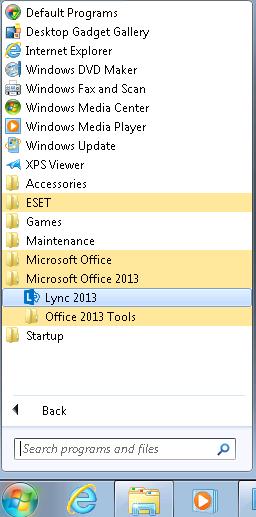 If the interface is not displayed, you may click Start > Microsoft Office 2013 > Lync 2013 8b.