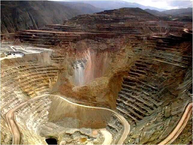 Rationale Mine pits can suffer catastrophic failures that destroy equipment,