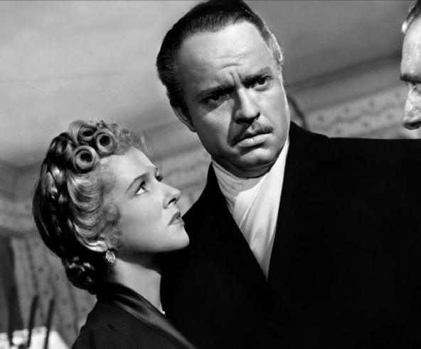 RECENZIA OBČAN KANE KINO ZÁKLADNÉ INFO: USA, 1941, 119 min Režie: Orson Welles Scénář: Herman J.