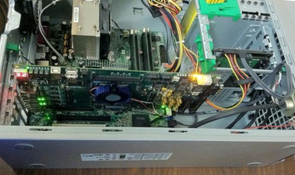 The PCI Express mode does not require a standalone power supply. Instead, the Altera DE4 board can be powered up through the x8 or x16 PCI Express edge connector attached to a PC as shown in Figure 6.