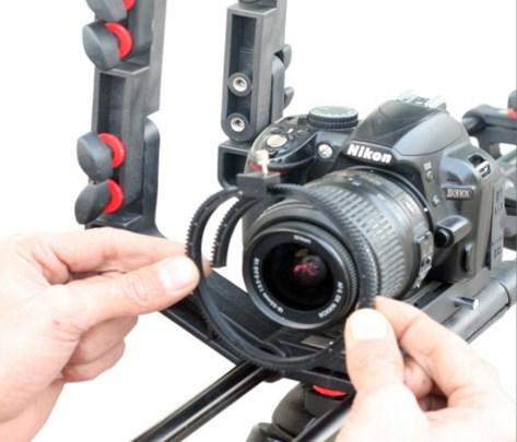 gear ring to camera lens and tighten