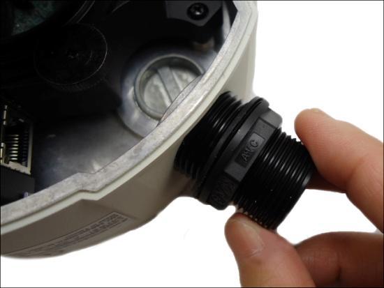 4. Attach the cable gland body to the hole of the