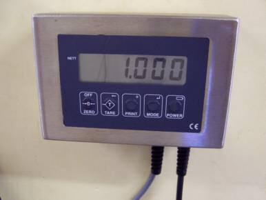 Section 5 SPECIFICATIONS Display Membrane Enclosure Operating Temperature Load Cell Capability Conversion Input Range Linearity Temperature Drift Update Speed Internal Resolution Display Resolution