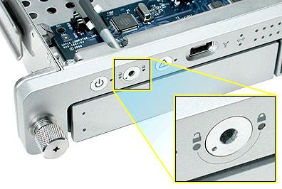2. To install the locking rod, insert the key-hole end of the rod into the port on the front bezel.