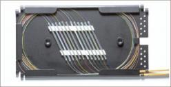 Description Corning Cable Systems splice trays use proven design and fibre organization technology to provide optimum physical protection for fusion and mechanical splicing methods.