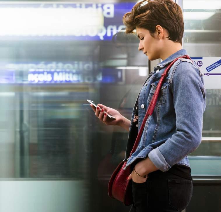 Travellers expect to be offered the possibility to travel only with a smartphone 74% it s a good thing to be able to validate using a smartphone 78% securely storing all tickets on
