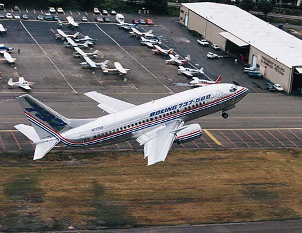 737-500 Although it has the largest model designator of its generation, the