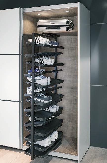 SHOE RACK PULL-OUT Extending rack with shoe shelves for up to 50 pairs of shoes Extending and rolating (180º ) for access from both sides Shelves can easily be hooked in and removed for easy cleaning