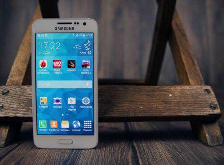 1.3.Samsung Galaxy A3 smartfoni O zbekistonda 1.2 rasm. Gallaxy A3 Smartfoni O zbekistonda to liq metall korpusli Samsung Galaxy A3 smartfoni sotila boshladi.