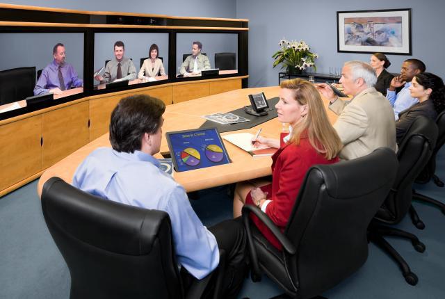 1 Introducing the TPX HD Imagine walking into a comfortable professional meeting environment, taking a seat, and starting a conversation with your counterpart located across the world.