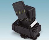 The UT 6-TMC thermomagnetic circuit breakers are characterized by their compact design and