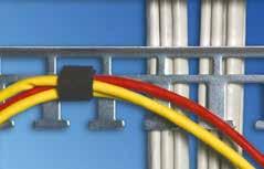 (2) Excess cable is stored separately from the patch fields while remaining easily accessible.