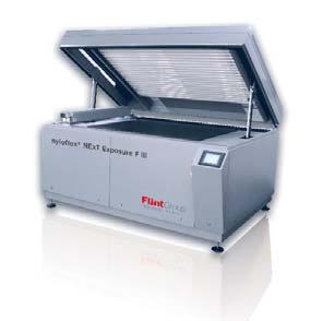 24 memory channels for processing parameters and PLC control. Exposure with 16 high power lamps, cooled bed and airflow.
