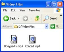 5 Drag and drop files between your computer and your memory card.
