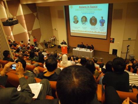 Science Centre Singapore (SCS), MAXWELL Auditorium Invited Astronauts for