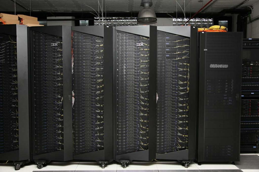 Supercomputing node at UC CLUSTER: INTEL SB (160x16) + POWER7 (11x16) + GPU (512x10) ~ 7800 cores POWER >60 Teraflops (52 Tflop + 4 Tflop + 5 Tflop ) (top500.