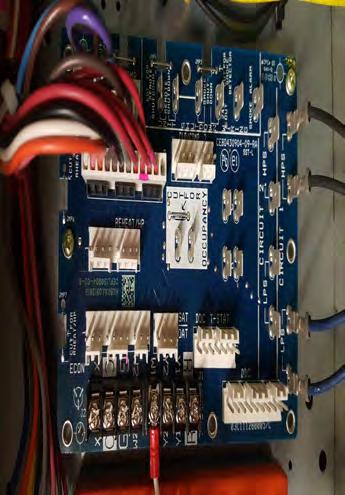 IF YOUR RTU DOES NOT HAVE THIS BLUE CTB BOARD IN THE ELECTRICAL PANEL YOU WILL NEED TO CONFIRM IF YOU HAVE A RETROFIT ECONOMIZER BEFORE MOVING ON.
