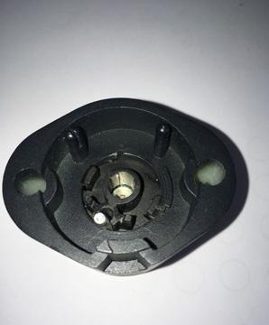 5 mm Allen key. Mount the coded knob and connect it to a PC 1.