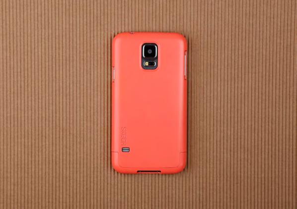 SUGAR This two-piece case easily slides onto your iphone providing a snug fit. The feel is smooth and the colors are vibrant.