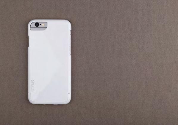 shine In silky white, Shine keeps it minimalistic with a fit that perfectly mirrors the lines of the iphone.