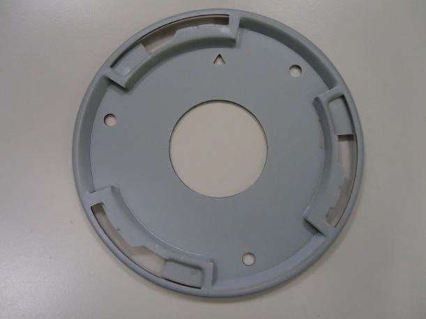 the mounting plate and choose the correct three screw